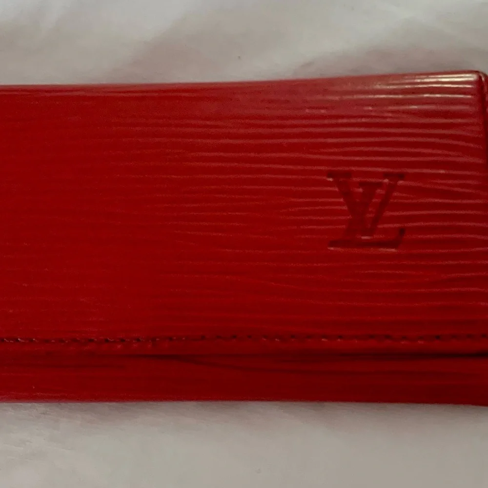 Genuine LOUIS VUITTON Red Epi 4 key ring holder 1st copy stock pic
